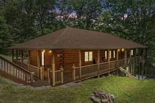 354 Mulberry Ln, Mount Jackson, VA 22842 - Photo 1