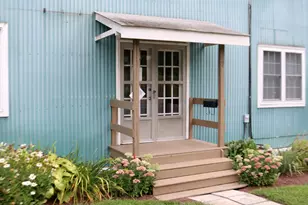 305 W Commerce St, Woodstock, VA 22664 - Photo 1