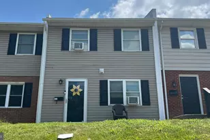 1045 S Main St, Woodstock, VA 22664 - Photo 1