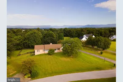 450 Hillcrest Road, Edinburg, VA 22824 - Photo 1