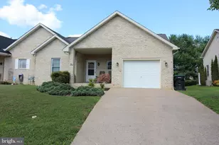 560 Massanutten Ct, Woodstock, VA 22664 - Photo 1