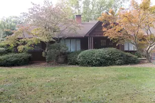 414 Jefferson St, Woodstock, VA 22664 - Photo 1