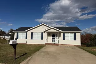 57 Ellen Dr, Strasburg, VA 22657 - Photo 1