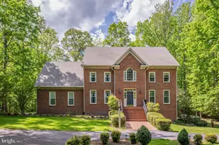 13904 Hunting Run Dr, Fredericksburg, VA 22407 - Photo 1