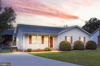 806 Shamrock Drive, Fredericksburg, VA 22407 - Photo 1