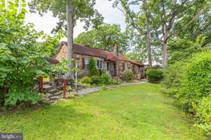 202 Early St, Fredericksburg, VA 22408 - Photo 1