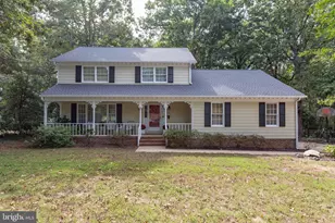 5 Mayfair Dr, Fredericksburg, VA 22407 - Photo 1