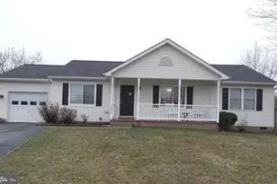 10603 Hamiltons Crossing Dr, Fredericksburg, VA 22408 - Photo 1