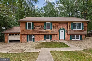 10711 Ann Davis Dr, Fredericksburg, VA 22408 - Photo 1