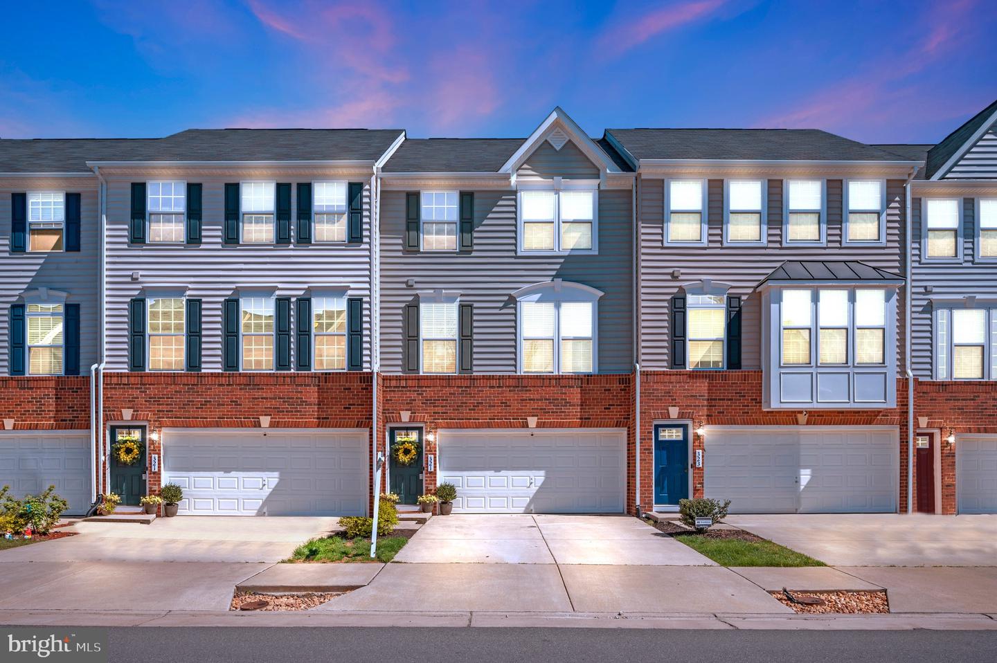 321 Streamview Dr, Fredericksburg, VA 22405 MLS VAST2020036