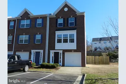 211 Dundee Place, Fredericksburg, VA 22405 - Photo 1