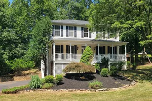 105 Oakwood Dr, Stafford, VA 22554 - Photo 1