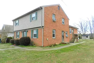 300 Claiborne Ave, Fredericksburg, VA 22405 - Photo 1