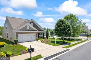 21 Whaleback Ln, Fredericksburg, VA 22406 - Photo 1