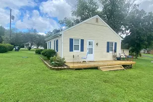 45 Hayward Ln, Fredericksburg, VA 22405 - Photo 1