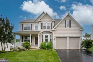 8 Tenola Ct, Fredericksburg, VA 22405 - Photo 1