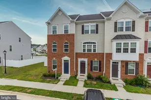 522 River Crest Way, Fredericksburg, VA 22405 - Photo 1