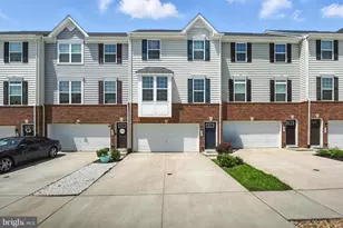 604 Rolling Valley Dr, Fredericksburg, VA 22405 - Photo 1