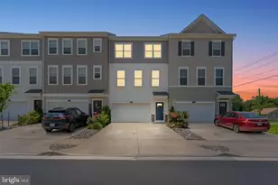 609 Cherryview Dr, Fredericksburg, VA 22405 - Photo 1