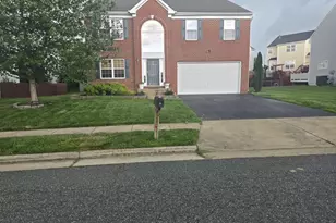 18 Brushy Creek Cir, Fredericksburg, VA 22406 - Photo 1