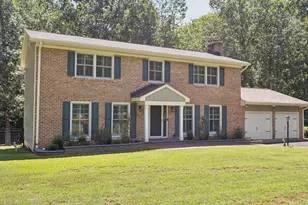 121 Autumn Dr, Stafford, VA 22556 - Photo 1