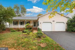 83 Melanie Hollow Ln, Fredericksburg, VA 22405 - Photo 1