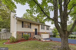 41 Meadowood Dr, Stafford, VA 22554 - Photo 1