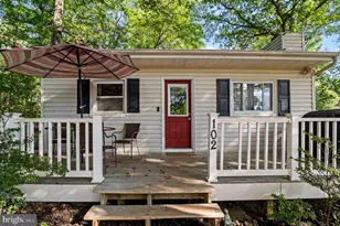 102 Hilda Dr, Stafford, VA 22556 - Photo 1