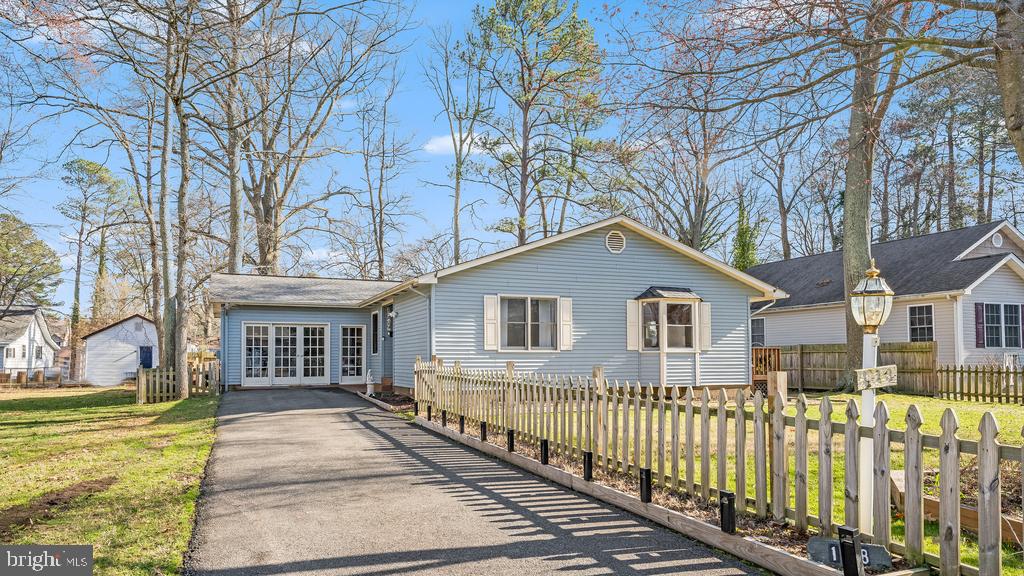 128 7th St, Colonial Beach, VA 22443 MLS VAWE2001926 Coldwell Banker