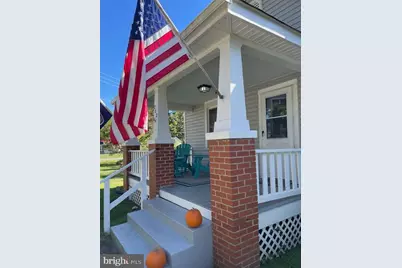 202 Jefferson St, Colonial Beach, VA 22443 - Photo 1