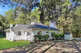 204 Monroe Bay Cir, Colonial Beach, VA 22443 - Photo 1