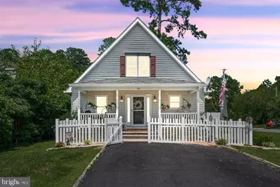 301 3rd Street, Colonial Beach, VA 22443 - Photo 1