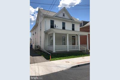 506 N Loudoun Street - Photo 1