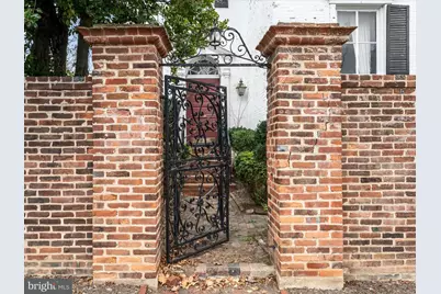 230 W Boscawen Street, Winchester, VA 22601 - Photo 1