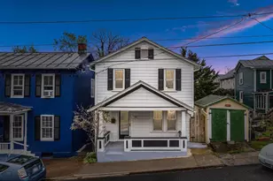 107 E Monmouth St, Winchester, VA 22601 - Photo 1