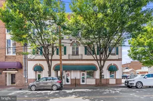 7 W Piccadilly St, Winchester, VA 22601 - Photo 1