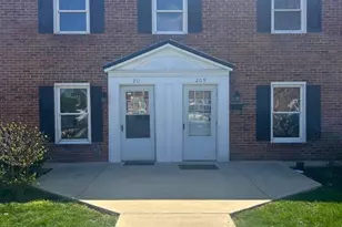 209 E Whitlock Ave, Winchester, VA 22601 - Photo 1