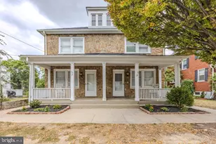 1012 W Cecil St, Winchester, VA 22601 - Photo 1