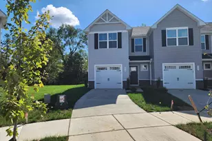 619 Laurelwood Cir, Winchester, VA 22601 - Photo 1