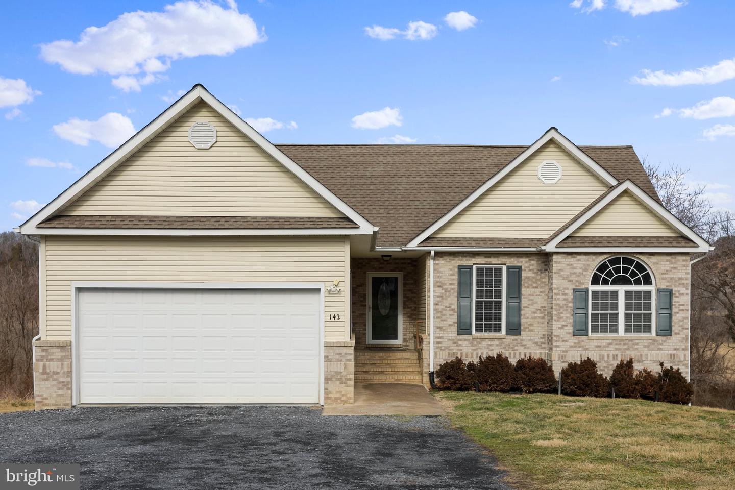 142 Rugby St, Front Royal, VA 22630 MLS VAWR2004758 Coldwell Banker
