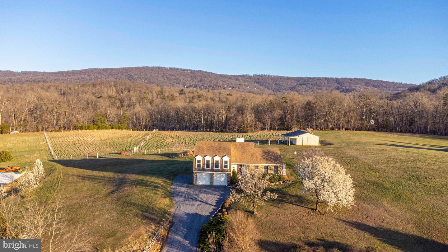 442 Ridge Rd, Front Royal, VA 22630 MLS VAWR2005238