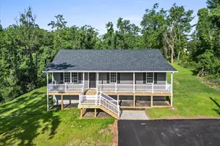 47 Snowbird Ct, Front Royal, VA 22630 - Photo 1