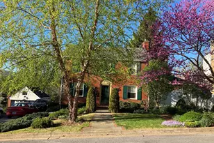 210 W 1st St, Front Royal, VA 22630 - Photo 1