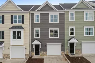 328 11th Street W, Front Royal, VA 22630 - Photo 1