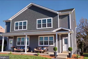 126 Strasburg Road W, Front Royal, VA 22630 - Photo 1