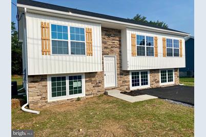 714 Wendover Drive - Photo 1