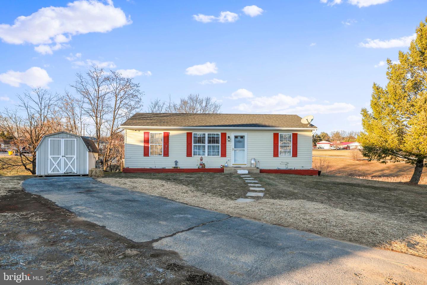 80 Crestview Dr, Martinsburg, WV 25405 MLS WVBE2015372 Coldwell Banker