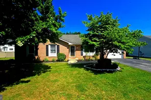 139 Dartmouth Ln, Falling Waters, WV 25419 - Photo 1