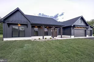 91 Midland Ct, Martinsburg, WV 25403 - Photo 1