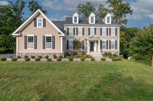 171 Lackawanna Ln, Falling Waters, WV 25419 - Photo 1